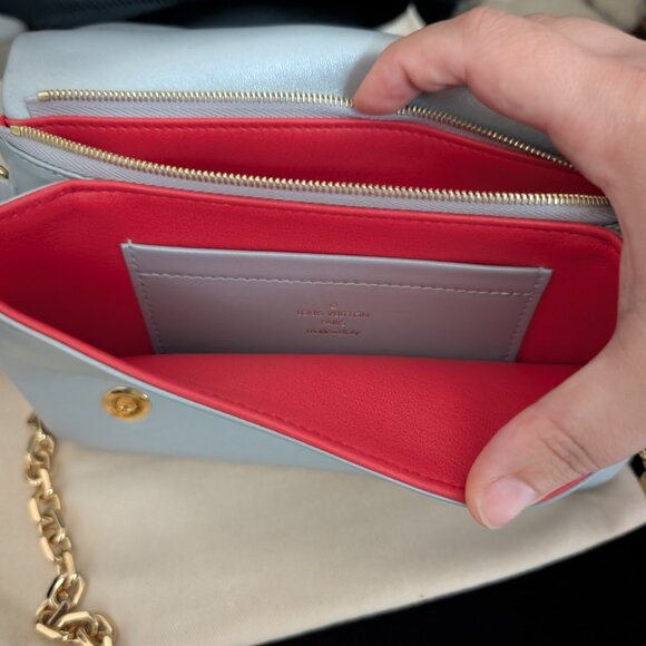 Louis Vuitton Pochette Cousin Handbag, Silver with gold chain - Picture 6 of 8